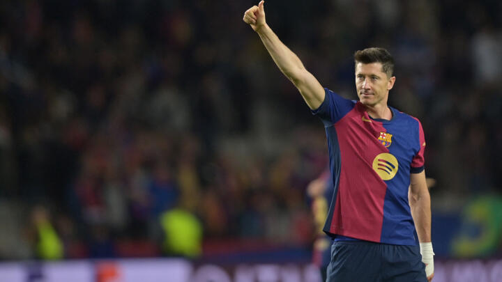 FC Barcelona's Robert Lewandowski at the end of the UEFA Champions League match against Stade Brestois 29 at the Estadi Olimpic Lluis Companys in Barcelona, on November 26, 2024.