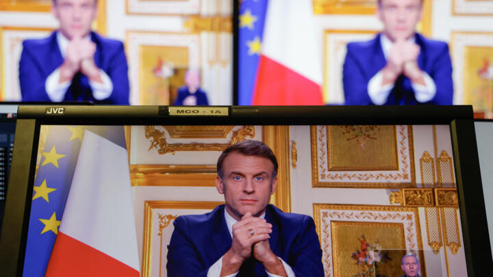 Déplorant la censure de Michel Barnier par un "front antirépublicain" composé "de l'extrême gauche et l'extrême droite", le président français a, lors de l'allocution donnée jeudi soir, assuré qu'il "