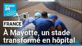 Mayotte : un stade transformé en hôpital tandis que les habitant attendent davantage d'aide