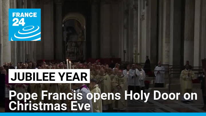 Pope Francis opens Holy Door on Christmas Eve to launch Jubilee year